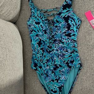 NWT Lilly Pulitzer swimsuit